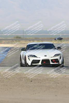 media/Sep-15-2024-Speed Ventures (Sun) [[7a54f7ed2f]]/Black Group/Session 1 (Outside Grapevine)/